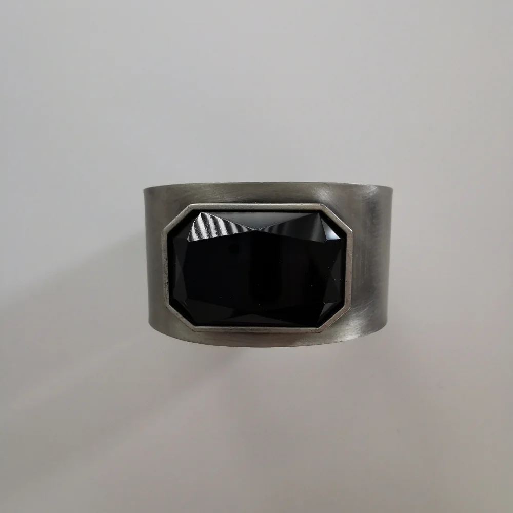 Thick Silver / Gunmetal Cuff / Bangle Bracelet With Black Jewel - Picture 2 of 4